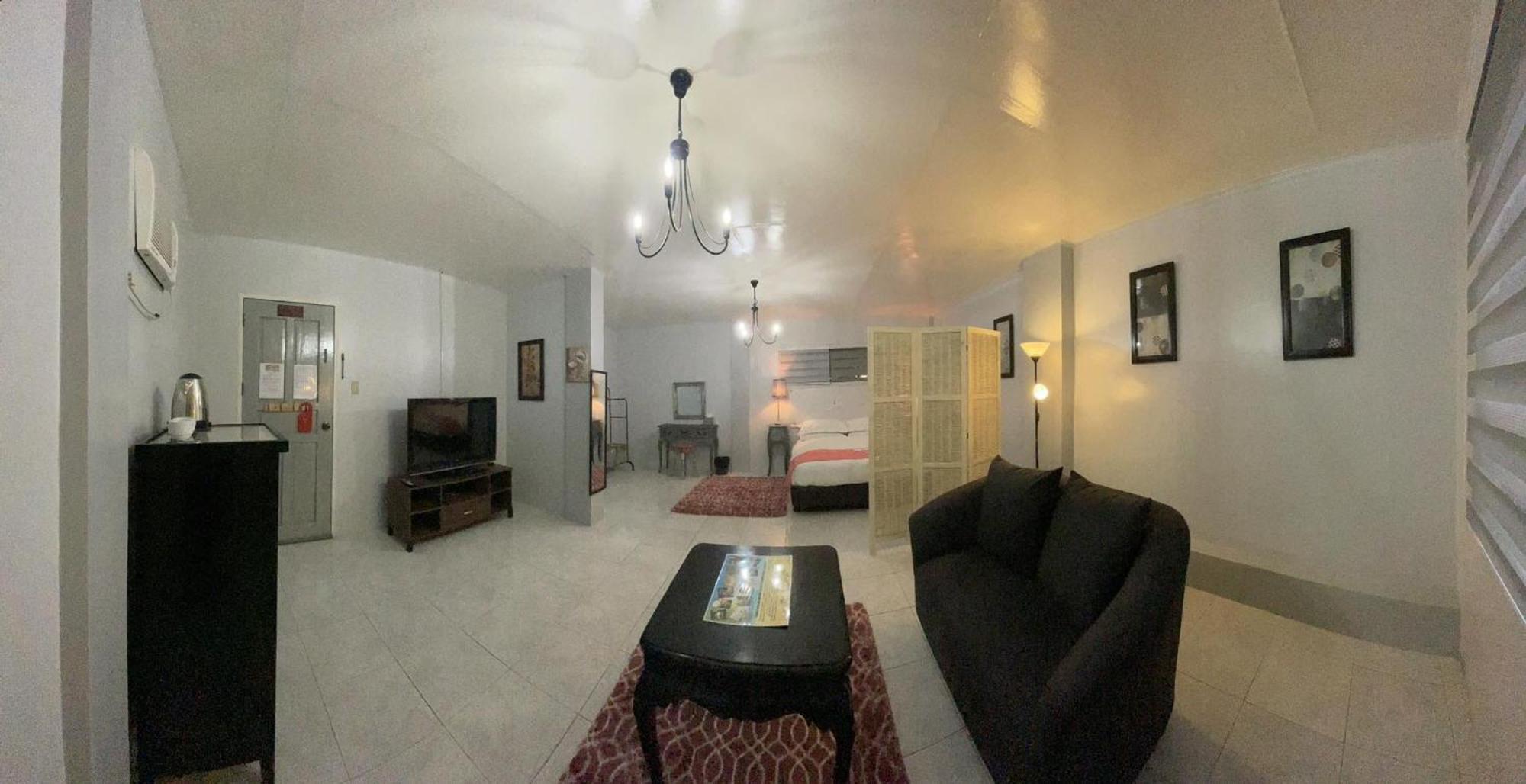 Sunbloom Beachfront Hotel&Restaurant Sinabacan Buitenkant foto